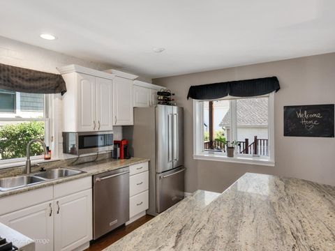 Tiny photo for 789 Hill Avenue, Glen Ellyn, IL 60137 (MLS # 12487211)