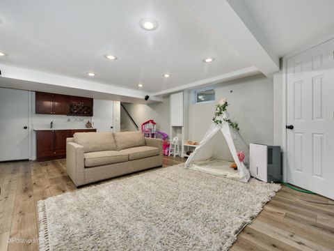 Tiny photo for 789 Hill Avenue, Glen Ellyn, IL 60137 (MLS # 12487211)