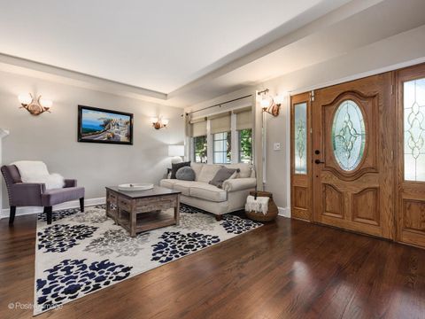 Tiny photo for 789 Hill Avenue, Glen Ellyn, IL 60137 (MLS # 12487211)