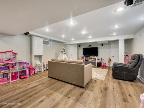 Tiny photo for 789 Hill Avenue, Glen Ellyn, IL 60137 (MLS # 12487211)