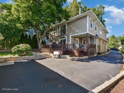 Tiny photo for 789 Hill Avenue, Glen Ellyn, IL 60137 (MLS # 12487211)