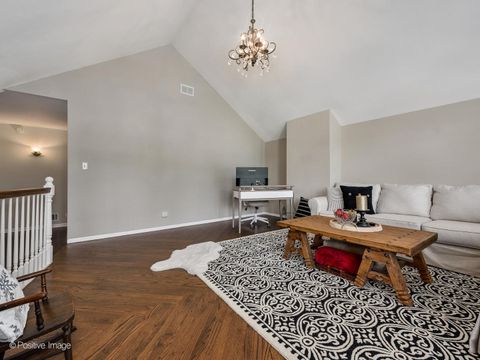 Tiny photo for 789 Hill Avenue, Glen Ellyn, IL 60137 (MLS # 12487211)