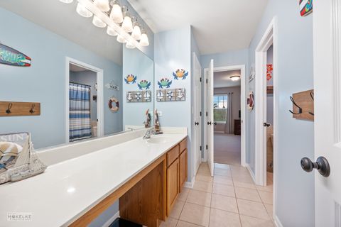 Tiny photo for 403 Wilton Court, Oswego, IL 60543 (MLS # 12487259)