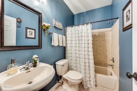 Tiny photo for 403 Wilton Court, Oswego, IL 60543 (MLS # 12487259)