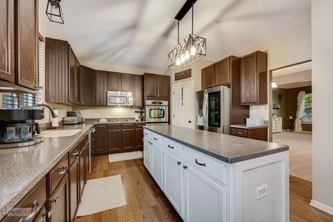 Tiny photo for 403 Wilton Court, Oswego, IL 60543 (MLS # 12487259)