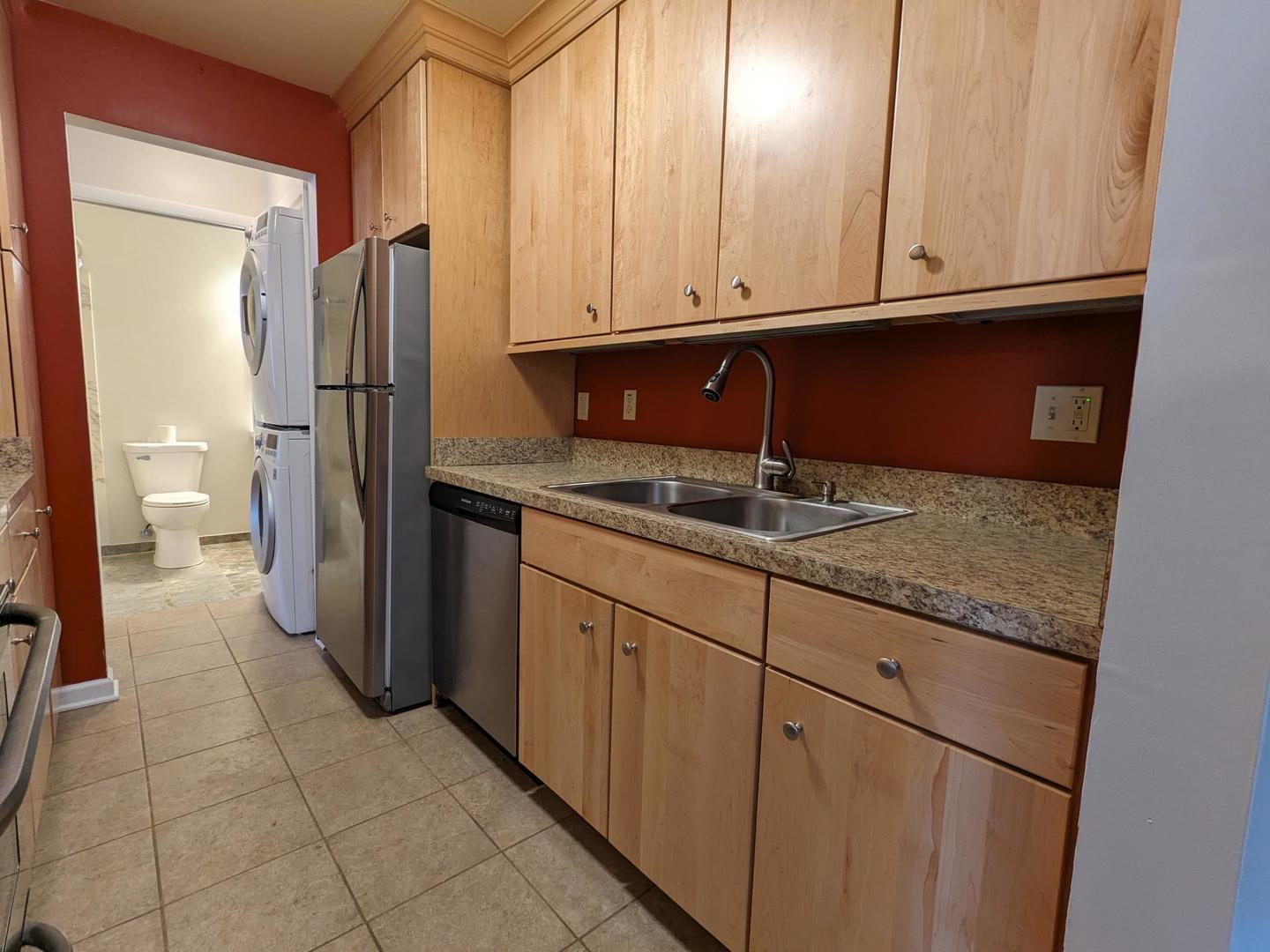 565 Somerset Lane 7