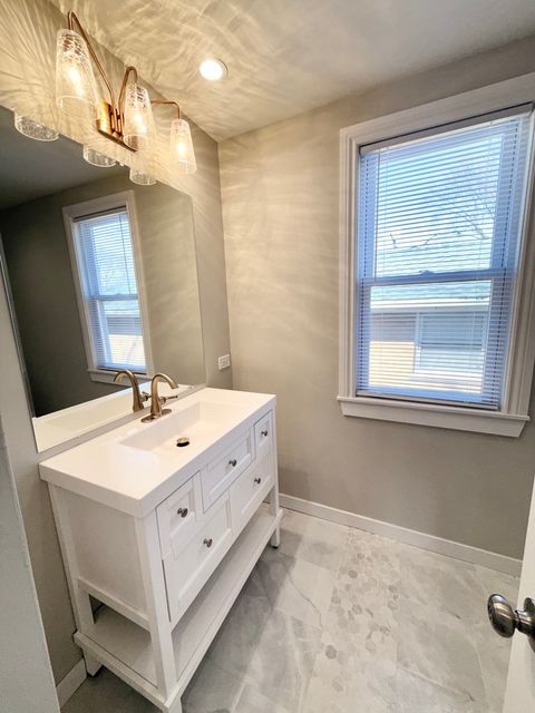 Tiny photo for 11657 S Racine Avenue, Chicago, IL 60643 (MLS # 12591499)