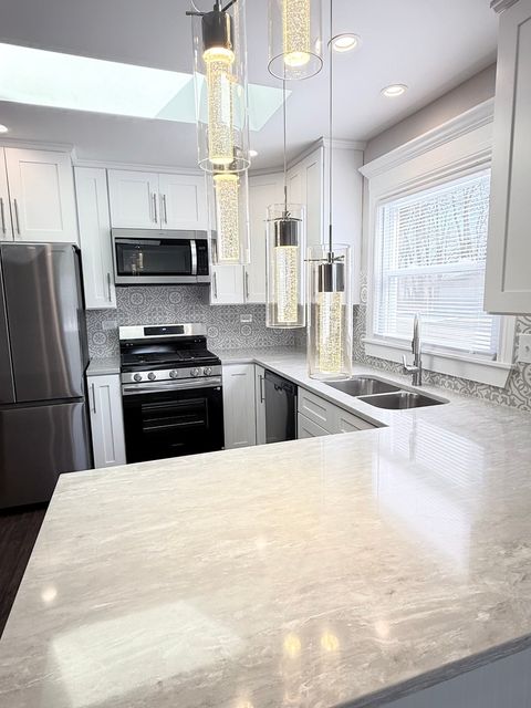 Tiny photo for 11657 S Racine Avenue, Chicago, IL 60643 (MLS # 12591499)