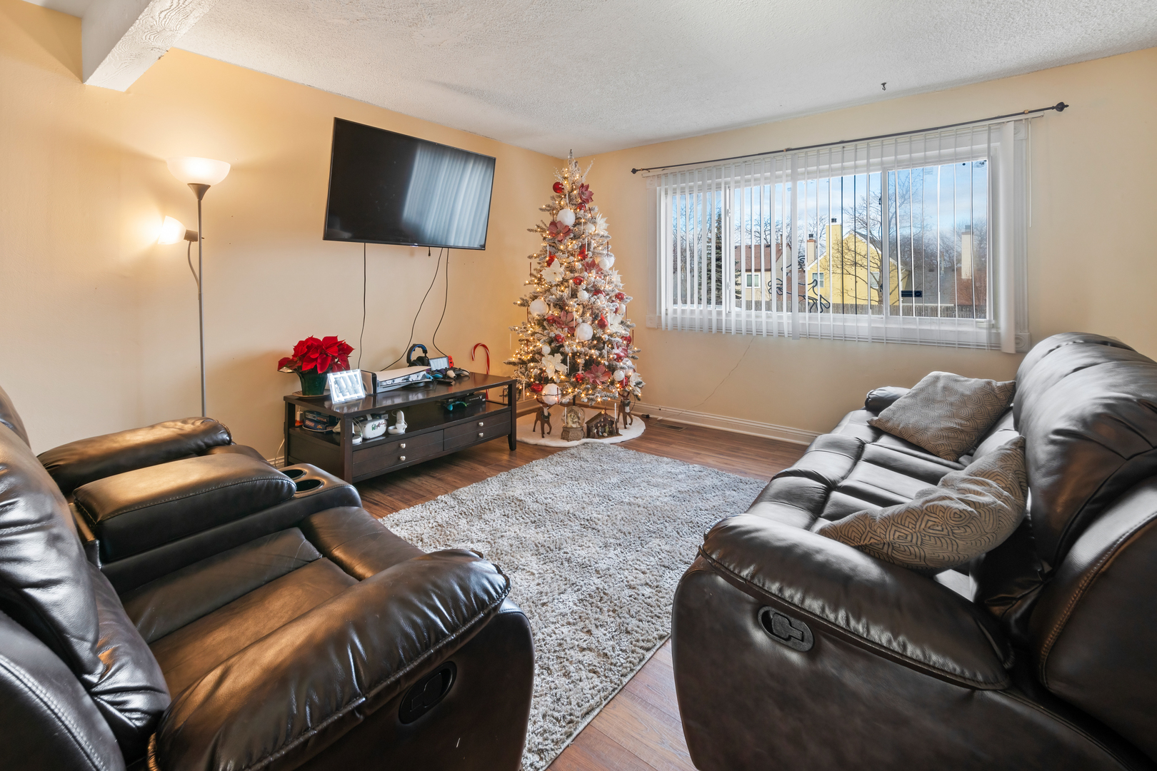 5118 Carol Lane