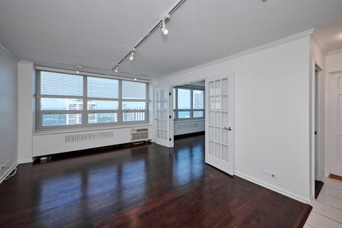 Tiny photo for 88 W Schiller Street #3007, Chicago, IL 60610 (MLS # 12726082)