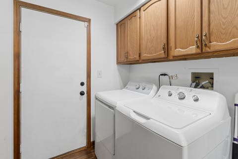 Tiny photo for 1108 E Oxford Lane, Arlington Heights, IL 60004 (MLS # 12686864)