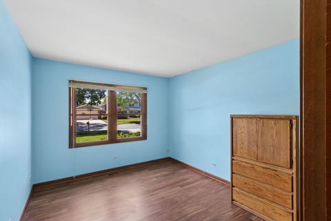 Tiny photo for 1108 E Oxford Lane, Arlington Heights, IL 60004 (MLS # 12686864)