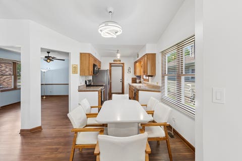 Tiny photo for 1108 E Oxford Lane, Arlington Heights, IL 60004 (MLS # 12686864)