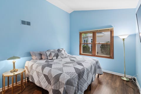 Tiny photo for 1108 E Oxford Lane, Arlington Heights, IL 60004 (MLS # 12686864)