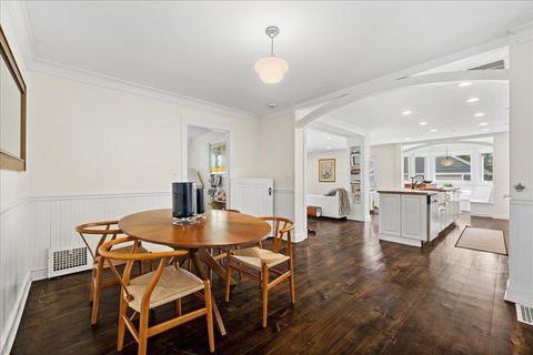 Tiny photo for 1831 Beverly Place, Highland Park, IL 60035 (MLS # 12617805)