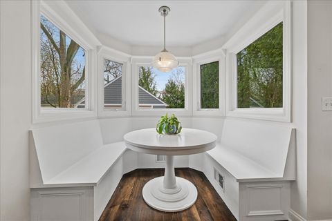 Tiny photo for 1831 Beverly Place, Highland Park, IL 60035 (MLS # 12617805)