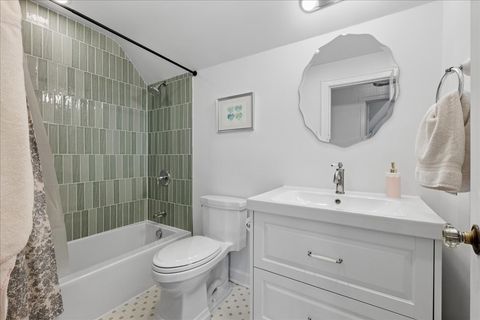 Tiny photo for 1831 Beverly Place, Highland Park, IL 60035 (MLS # 12617805)