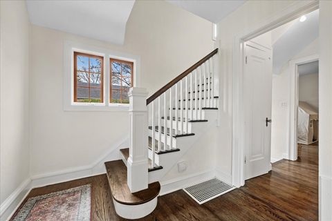 Tiny photo for 1831 Beverly Place, Highland Park, IL 60035 (MLS # 12617805)