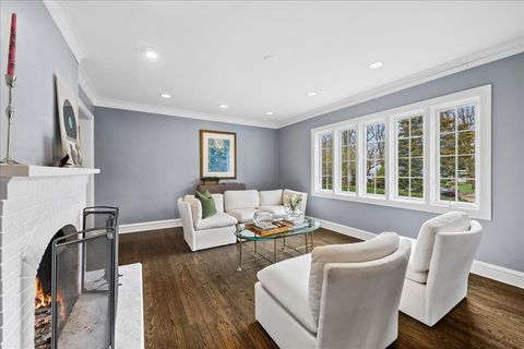 Tiny photo for 1831 Beverly Place, Highland Park, IL 60035 (MLS # 12617805)