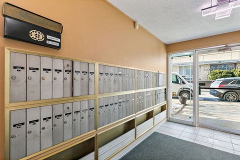 Tiny photo for 300 Circle Avenue #5G, Forest Park, IL 60130 (MLS # 12548853)