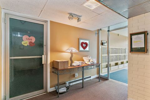 Tiny photo for 300 Circle Avenue #5G, Forest Park, IL 60130 (MLS # 12548853)