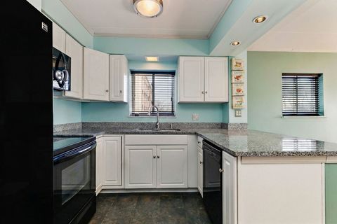 Tiny photo for 300 Circle Avenue #5G, Forest Park, IL 60130 (MLS # 12548853)