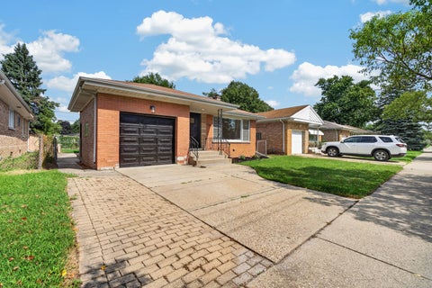 Tiny photo for 7748 W Oakton Street, Niles, IL 60714 (MLS # 12752700)