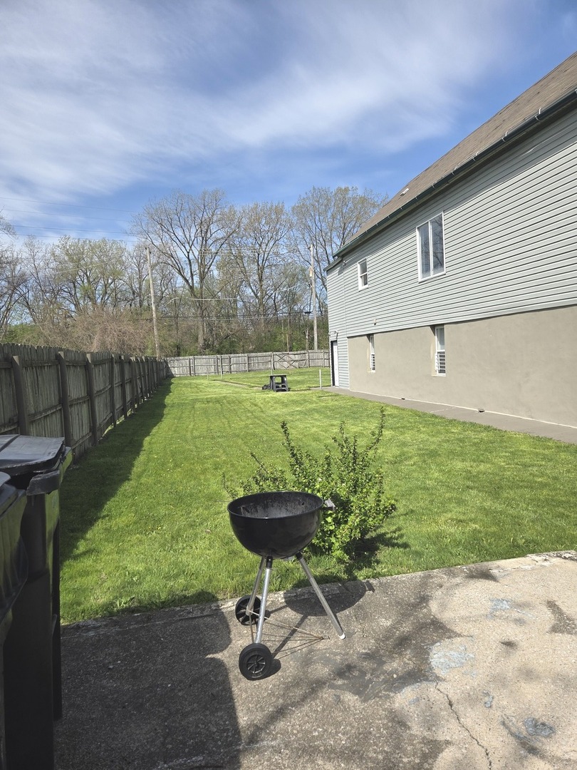 11710-11712 S Halsted Street