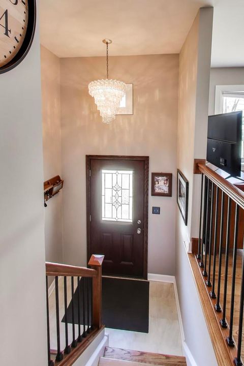 Tiny photo for 1107 N Greenfield Lane, Mount Prospect, IL 60056 (MLS # 12582739)