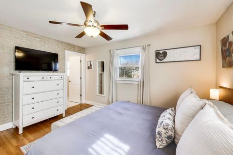 Tiny photo for 1107 N Greenfield Lane, Mount Prospect, IL 60056 (MLS # 12582739)