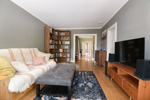 Tiny photo for 1730 W Foster Avenue #1, Chicago, IL 60640 (MLS # 12664786)