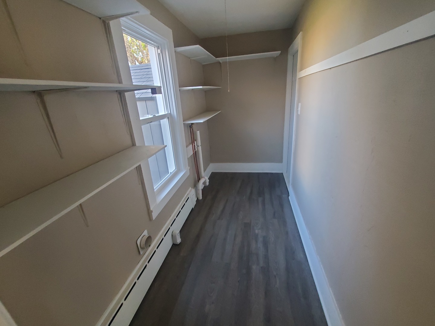 11606 Prairie Avenue