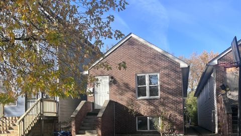 Tiny photo for 11952 S Prairie Avenue, Chicago, IL 60628 (MLS # 12515361)
