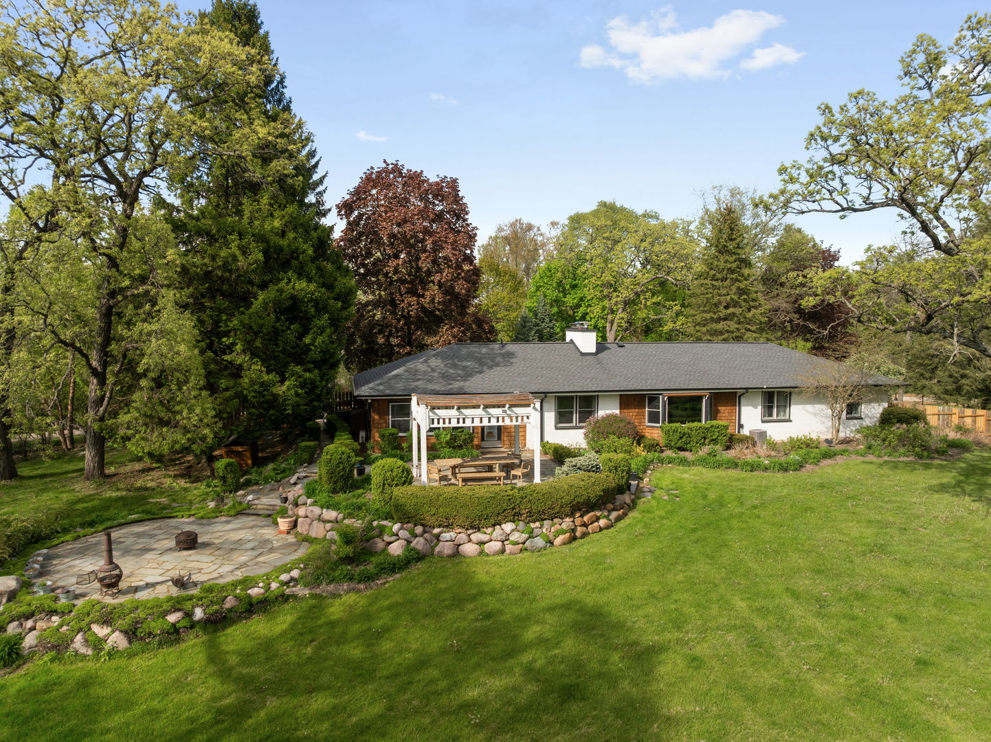 26 Braeburn Lane
