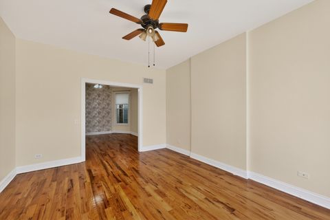 Tiny photo for 1926 W Oakdale Avenue N, Chicago, IL 60657 (MLS # 12600756)