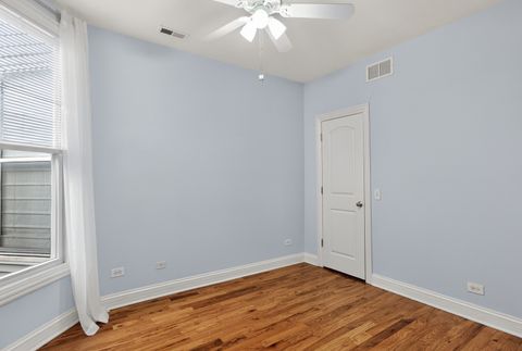 Tiny photo for 1926 W Oakdale Avenue N, Chicago, IL 60657 (MLS # 12600756)