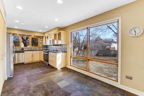 Tiny photo for 519 Charlestown Drive, Bolingbrook, IL 60440 (MLS # 12577433)