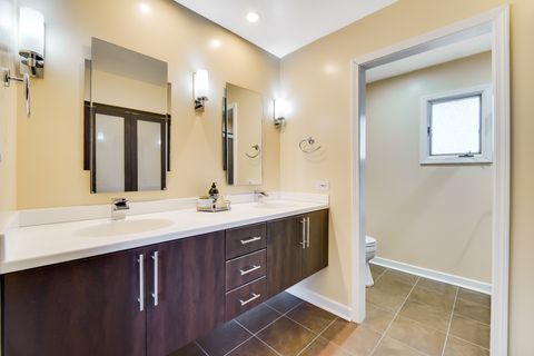 Tiny photo for 519 Charlestown Drive, Bolingbrook, IL 60440 (MLS # 12577433)