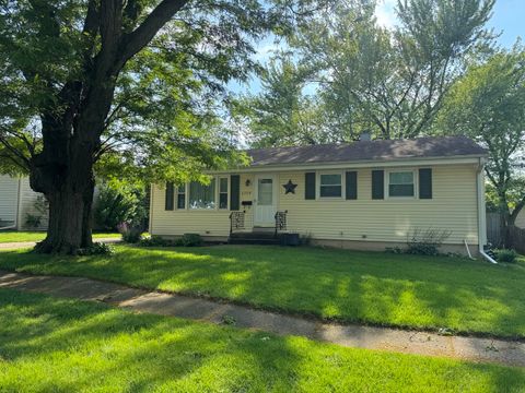 1719 MAPLE Avenue Belvidere IL 61008