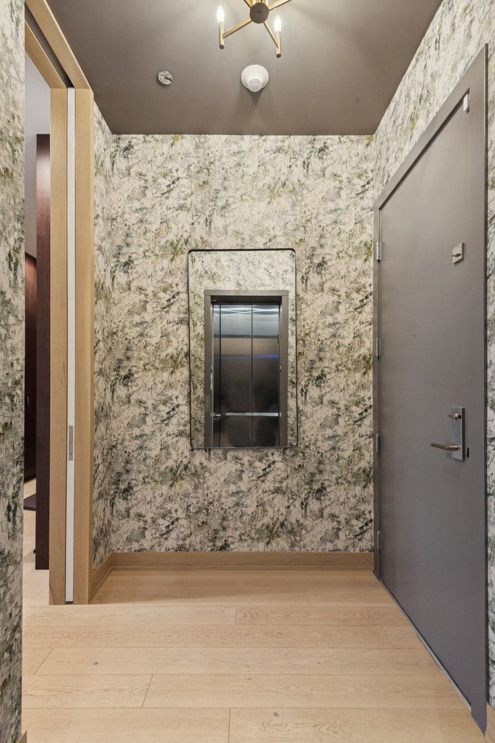 123 S Peoria Street P2