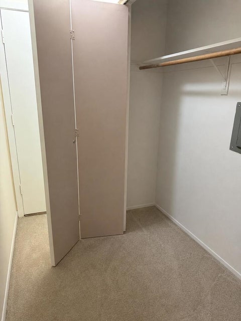 Tiny photo for 7048 Oconnell Drive #1W, Chicago Ridge, IL 60415 (MLS # 12671177)