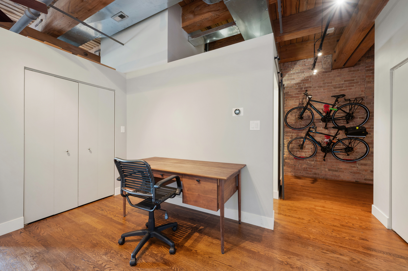 400 S Green Street 406