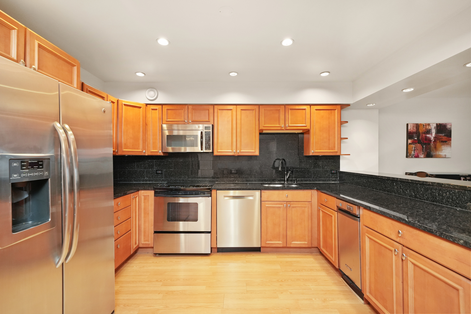 40 E 9th Street 1508