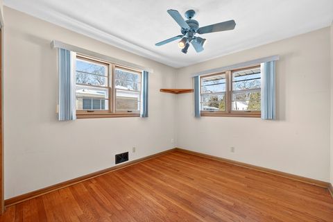 Tiny photo for 1704 WEDEL Avenue, Rockford, IL 61103 (MLS # 12552105)