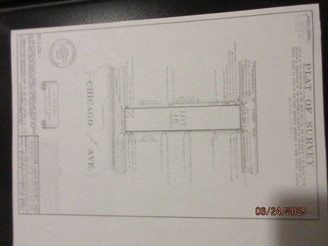 2150 W Chicago Avenue