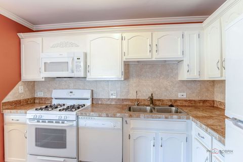 Tiny photo for 494 Tyler Court #494, Vernon Hills, IL 60061 (MLS # 12620762)