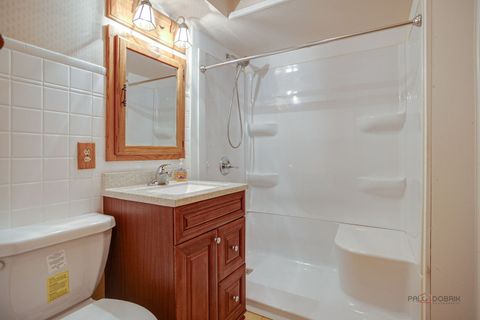 Tiny photo for 33192 N Cove Road, Grayslake, IL 60030 (MLS # 12697255)