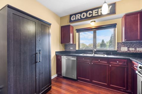 Tiny photo for 655 PERRIE Drive #206, Elk Grove Village, IL 60007 (MLS # 12638380)