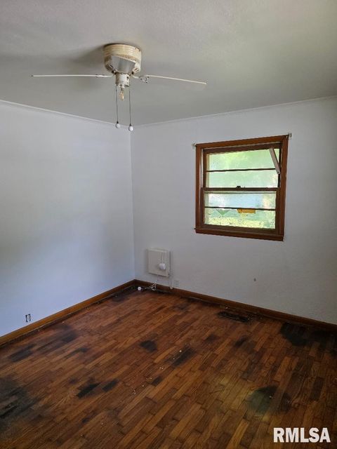 Tiny photo for 516 FREDERICK Street, Herrin, IL 62948 (MLS # EB458409)