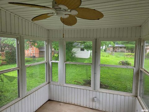 Tiny photo for 516 FREDERICK Street, Herrin, IL 62948 (MLS # EB458409)